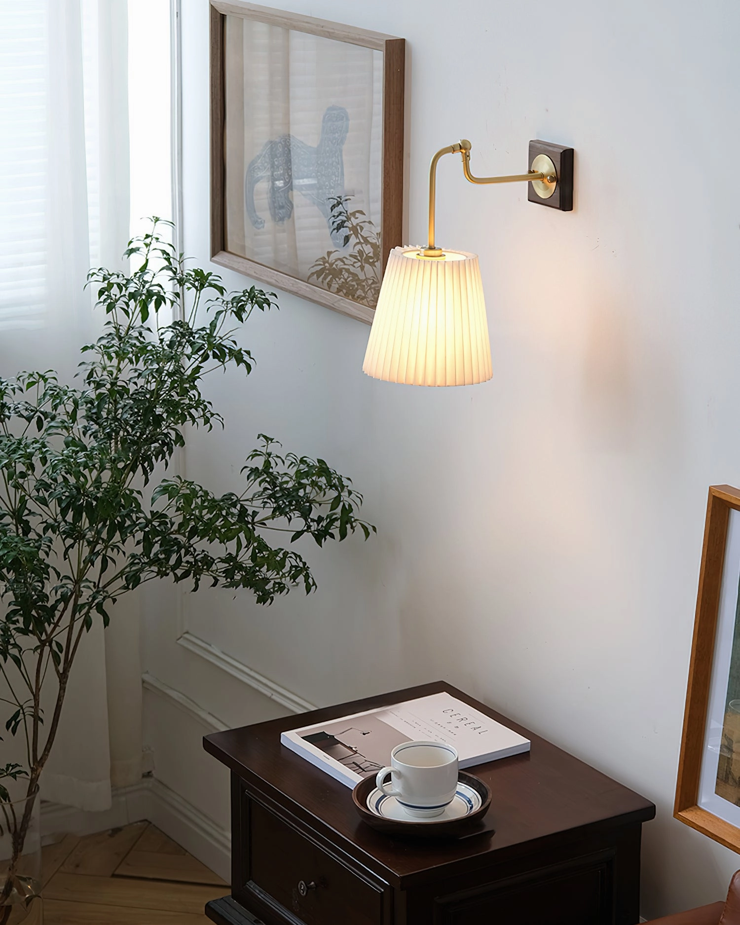 Argon Wall Lamp