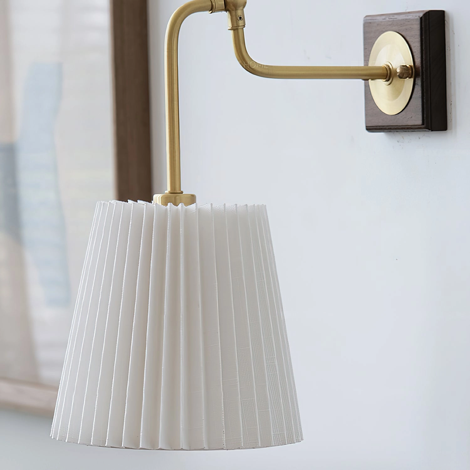 Argon Wall Lamp