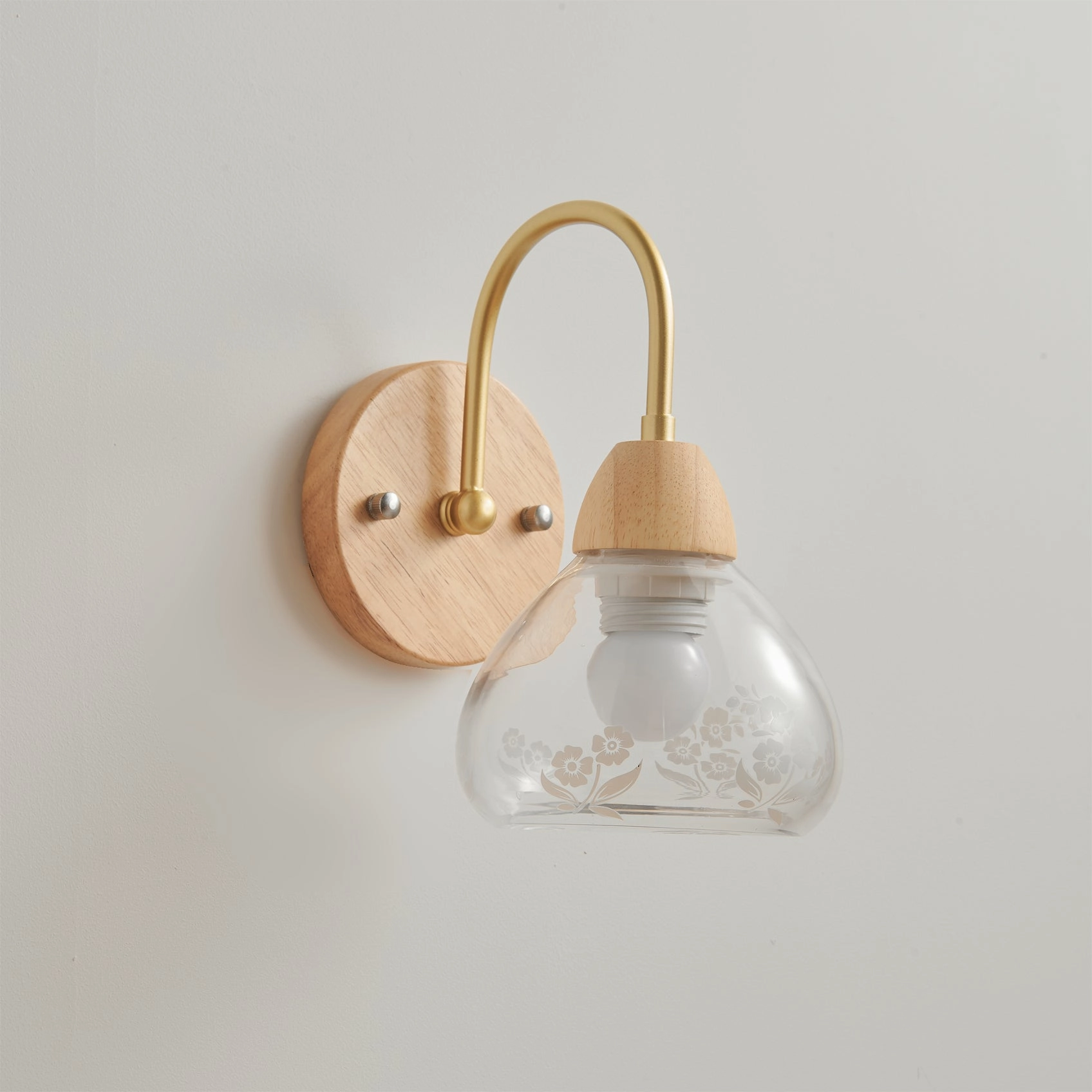 Armed Wall Lamp