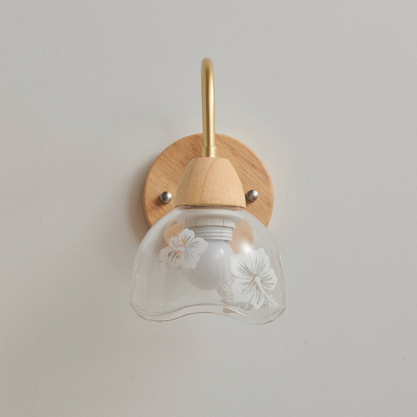 Armed Wall Lamp