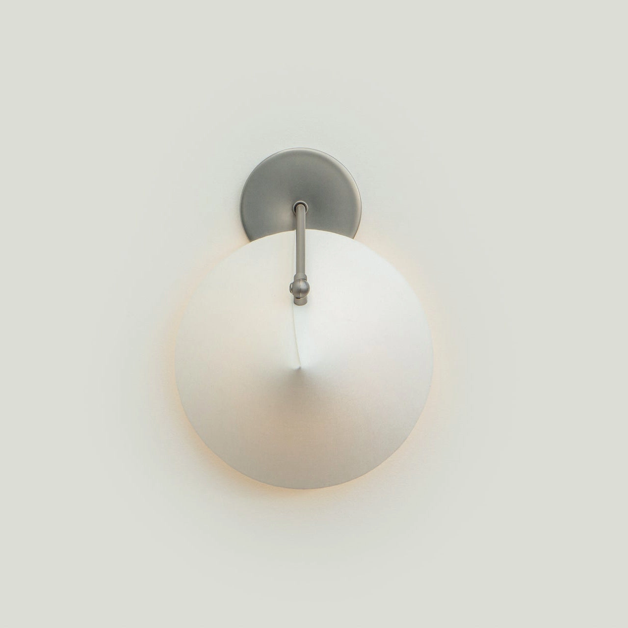 Arno Wall Light