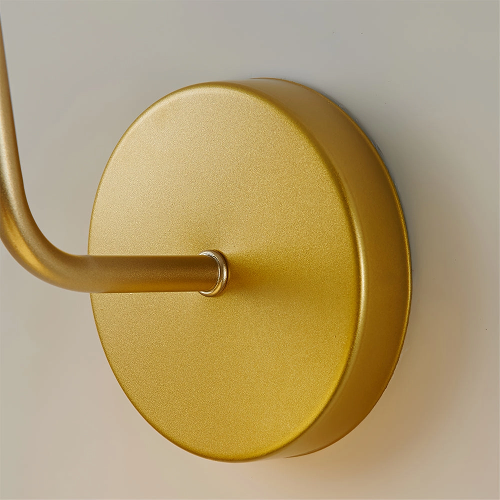 Arren Wall Lamp