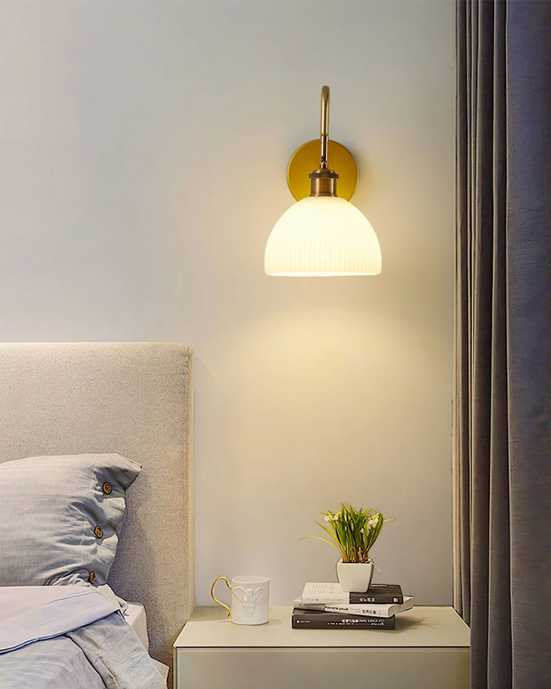 Arren Wall Lamp
