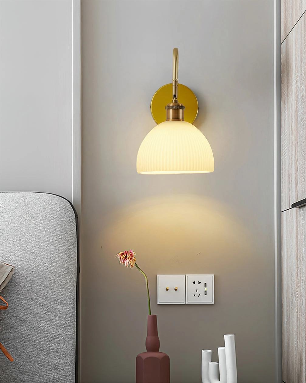 Arren Wall Lamp