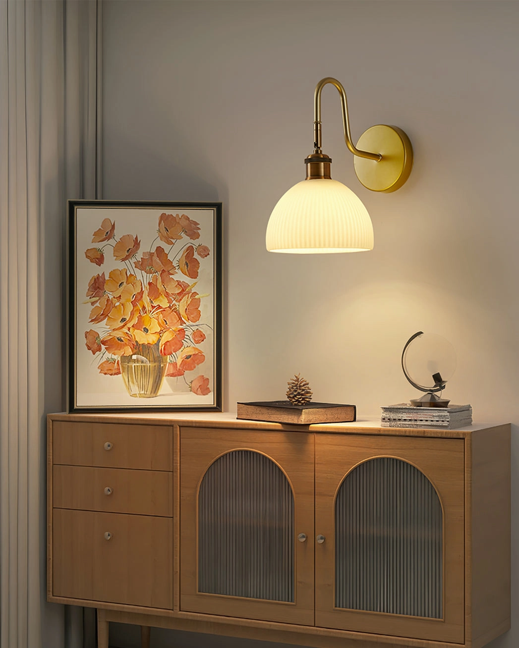 Arren Wall Lamp