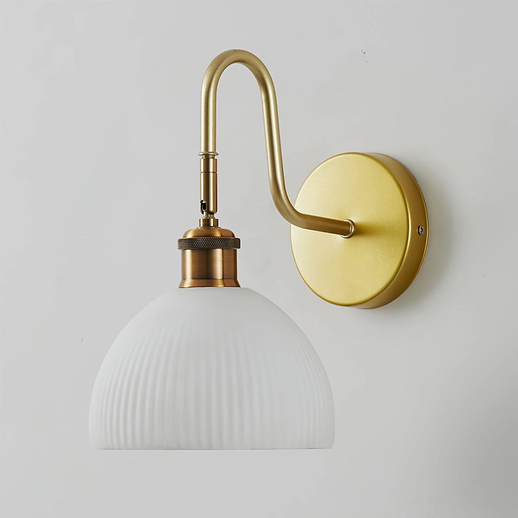 Arren Wall Lamp