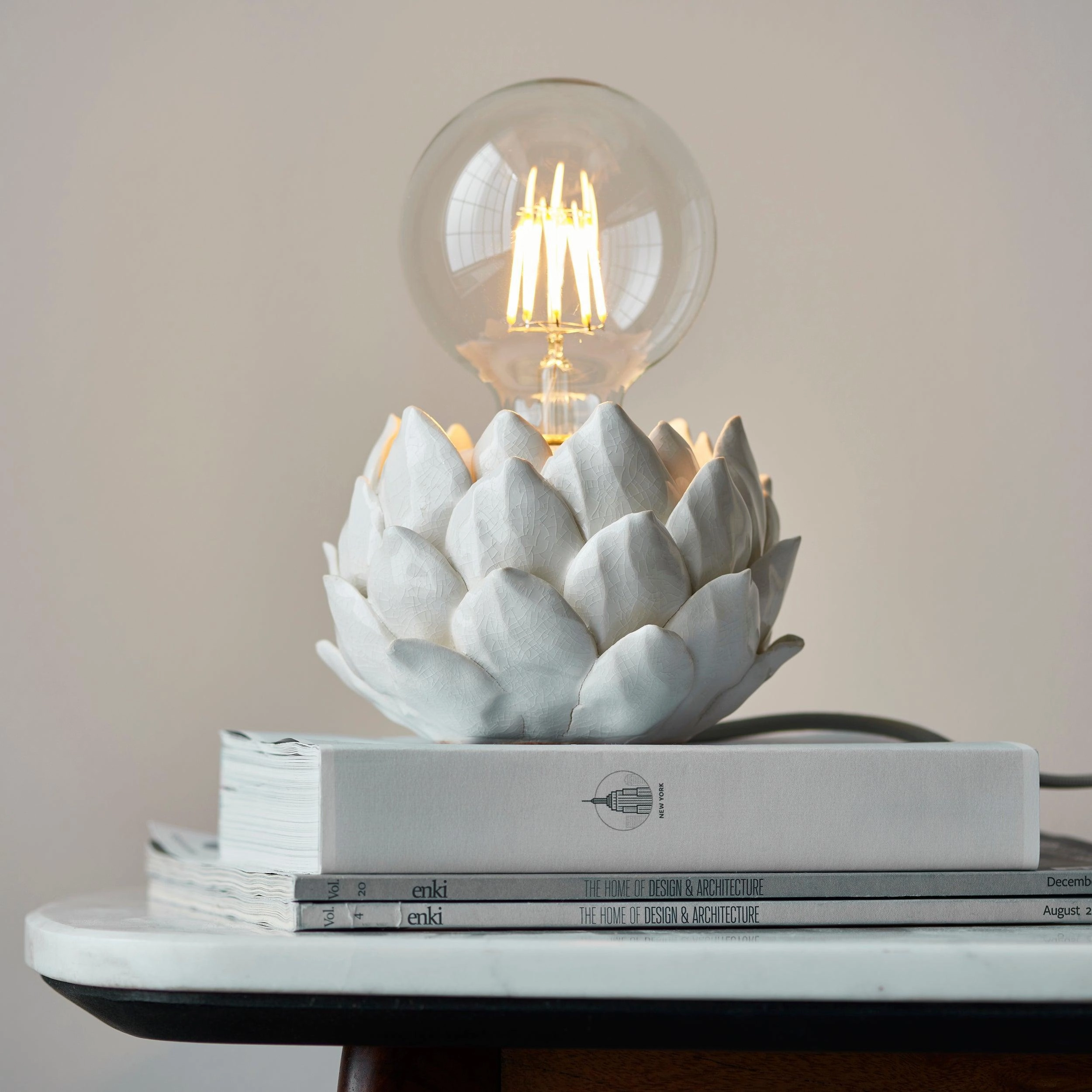 Artichoke Beige Ceramic Table Lamp