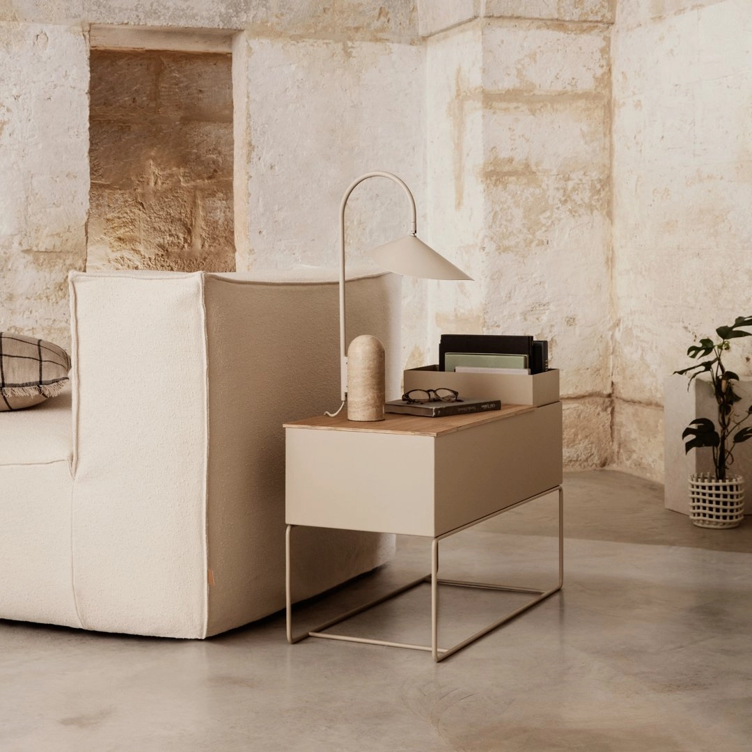 Arum Table Lamp