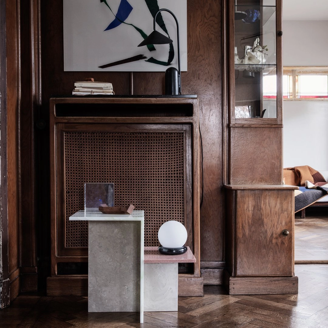 Arum Table Lamp