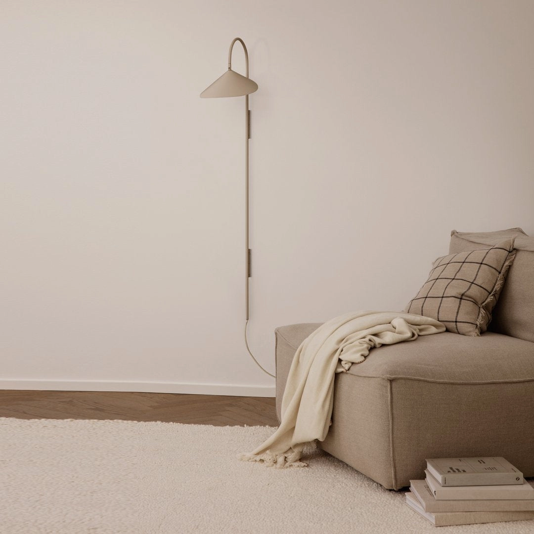 Arum Tall Wall Lamp