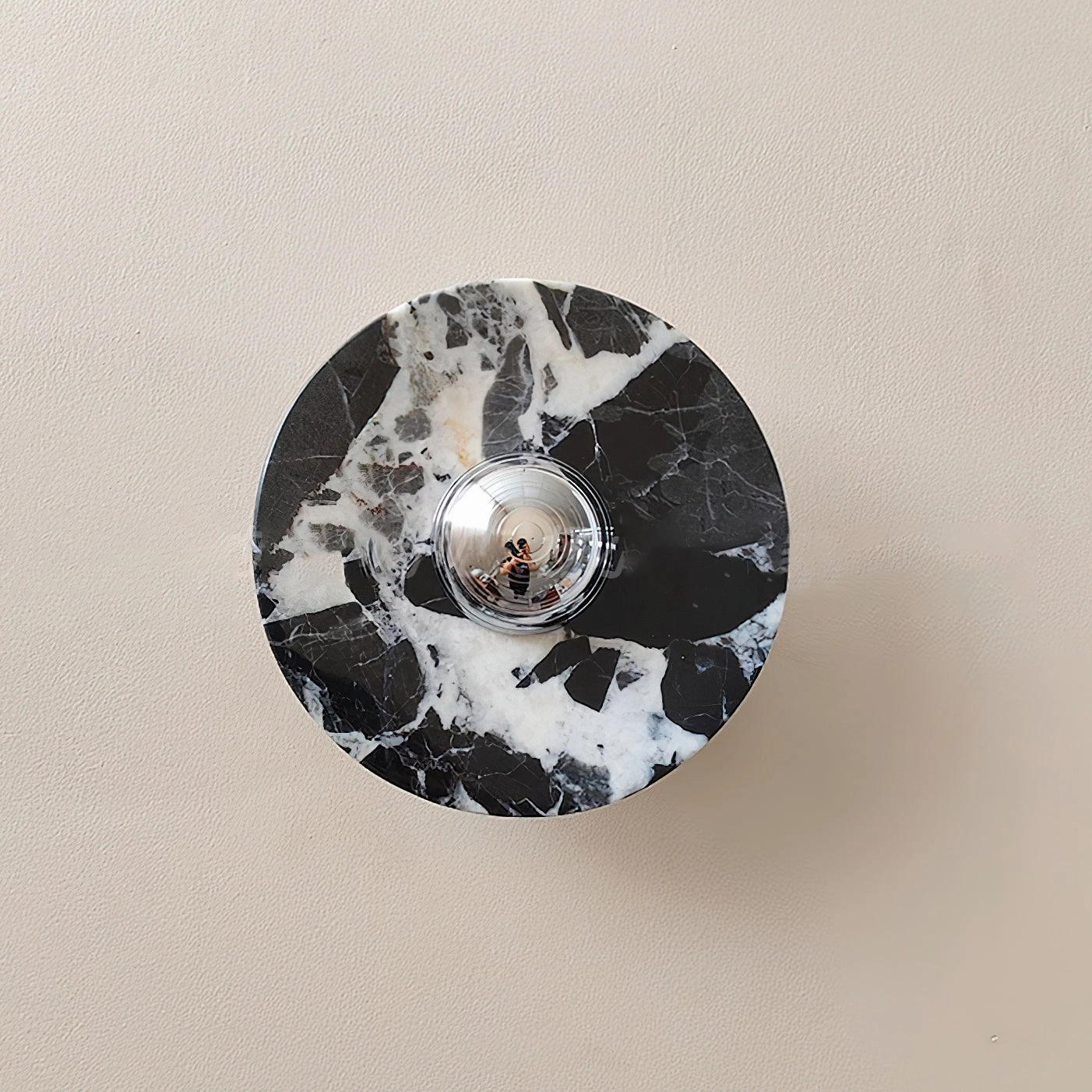 Astr Wall Lamp
