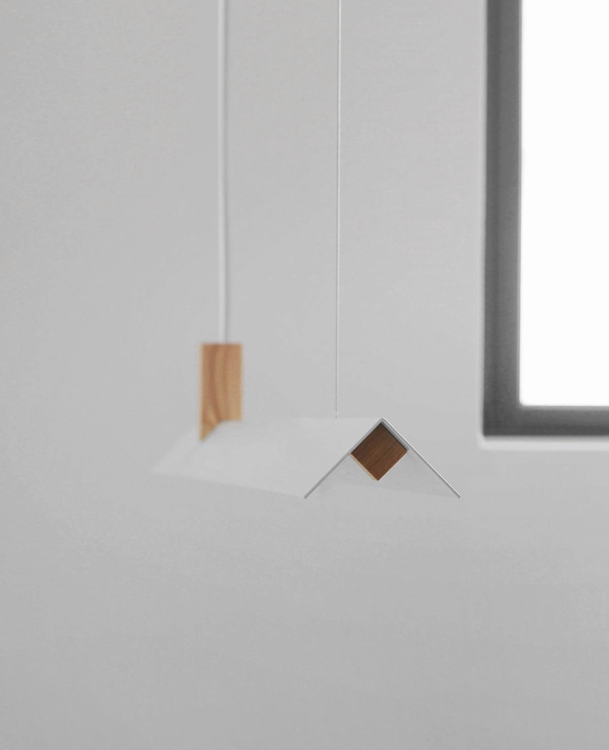 Axis T Pendant Light