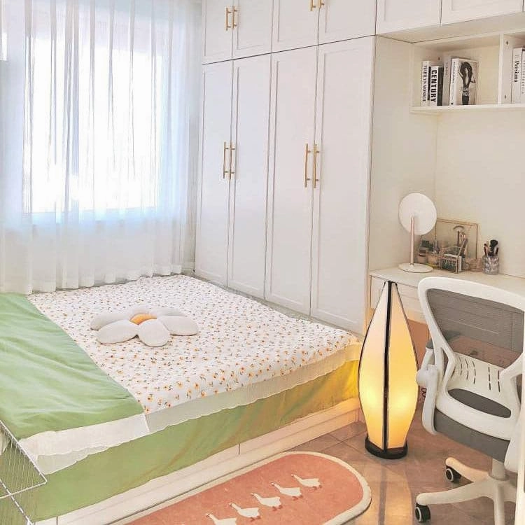 Banana Table Lamp