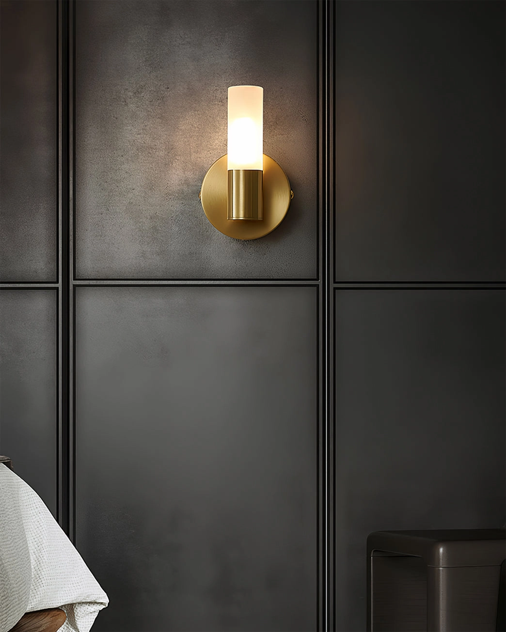 Barton Wall Lamp