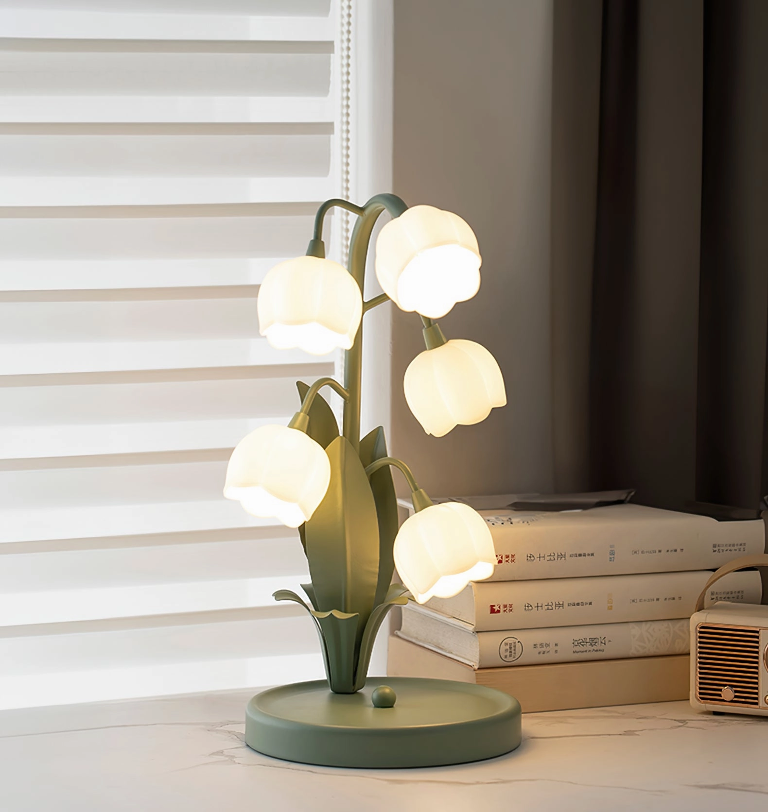 Bell Orchid Table Lamp