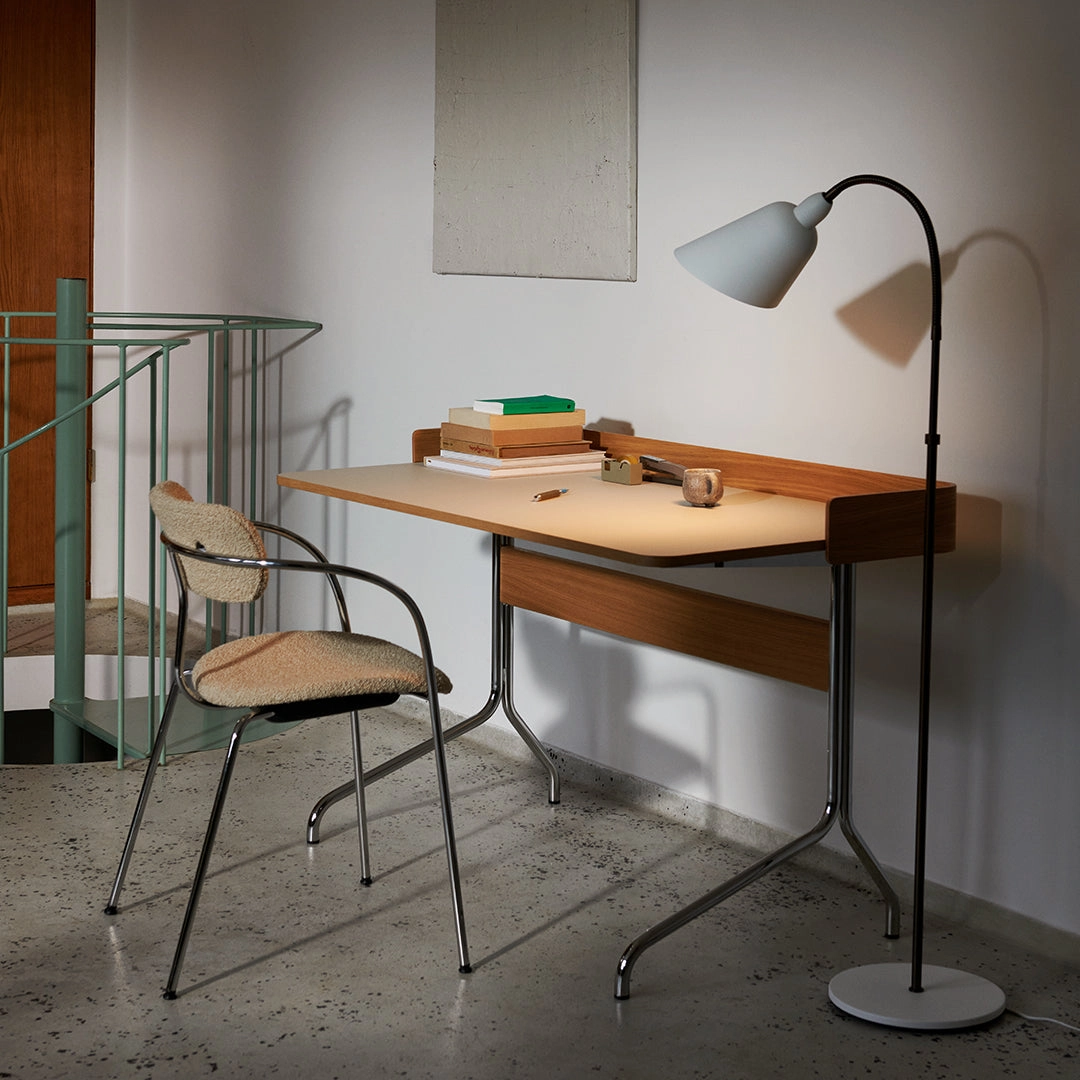Bellevue AJ7 Floor Lamp
