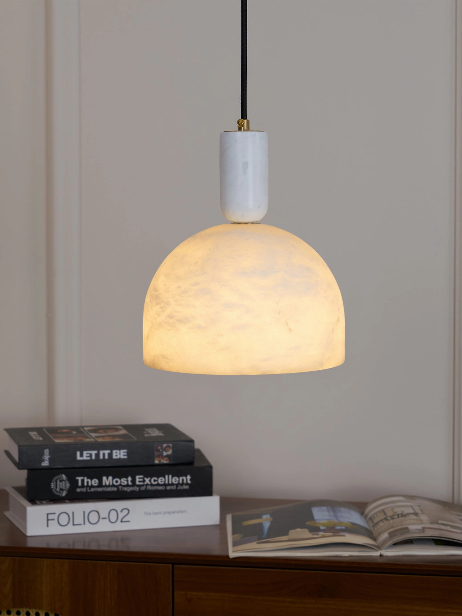 Blair Alabaster Pendant Light