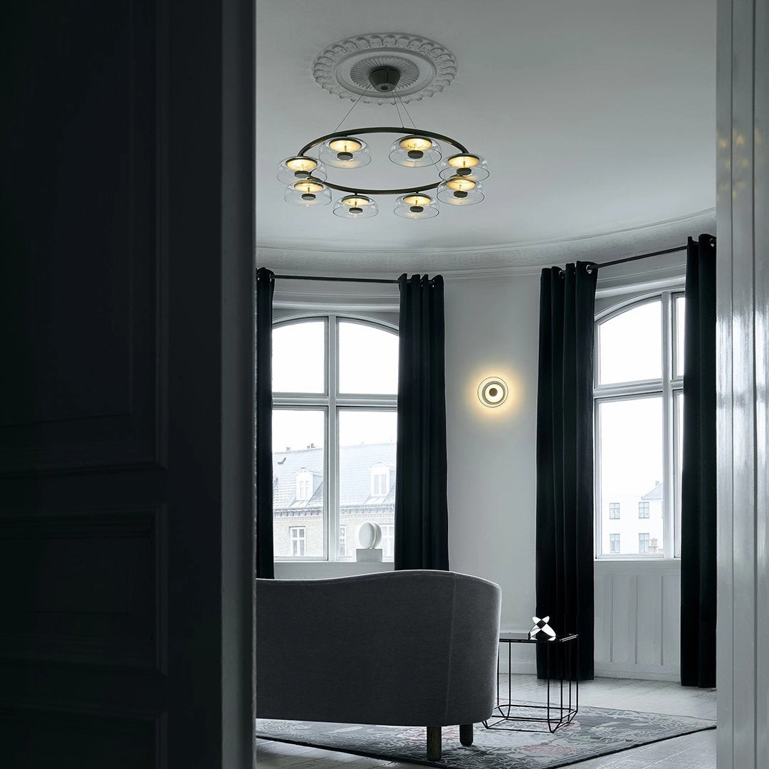Blossi 8 Chandelier