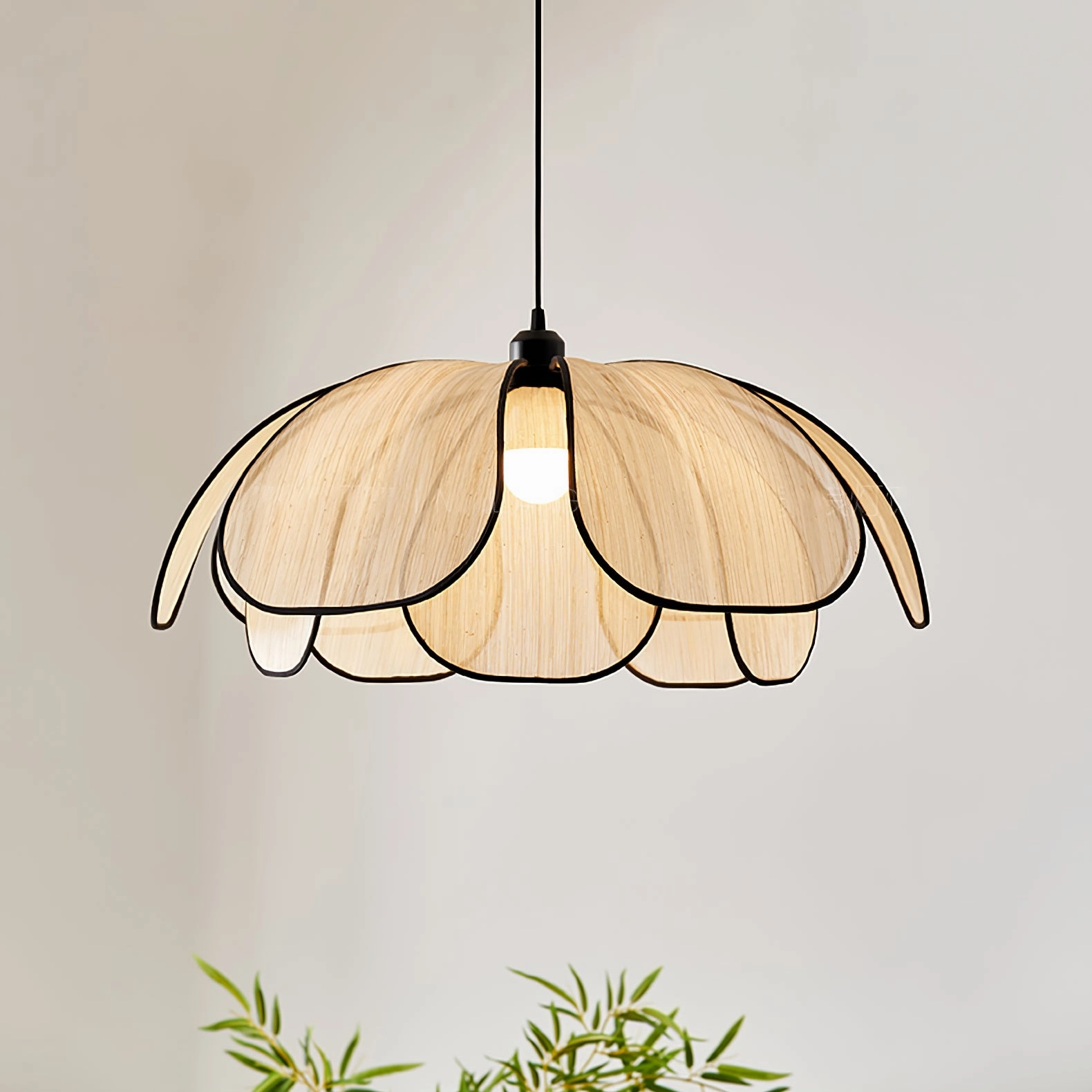 Blossom Leaf Pendant Lamp
