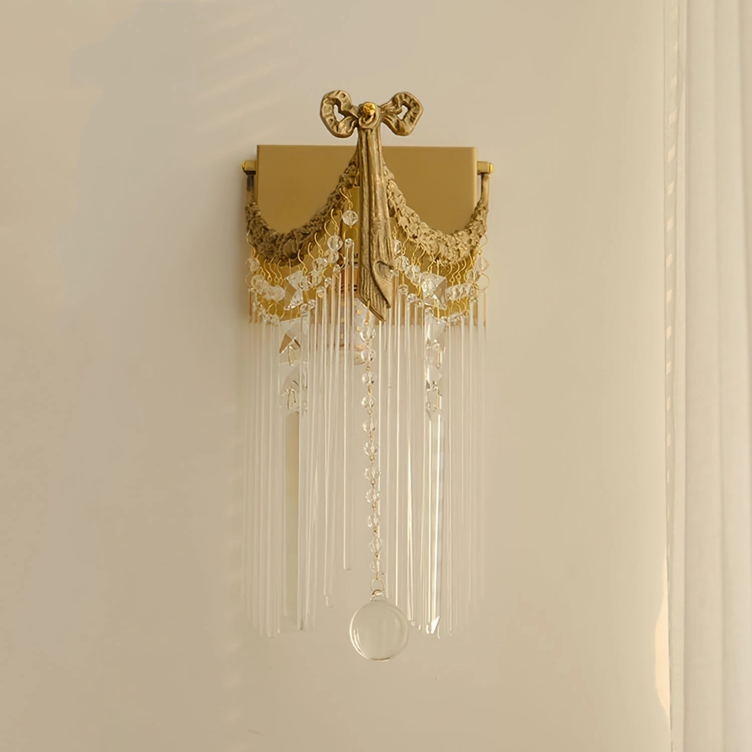 Bow Tie Crystal Wall Lamp
