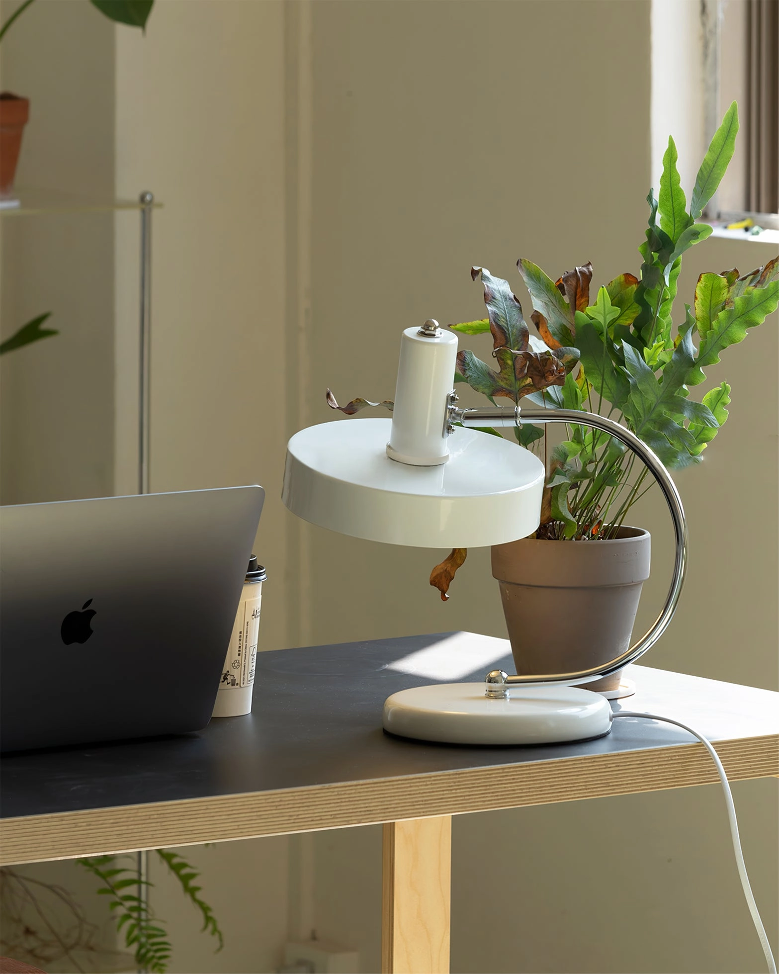 Brano Table Lamp