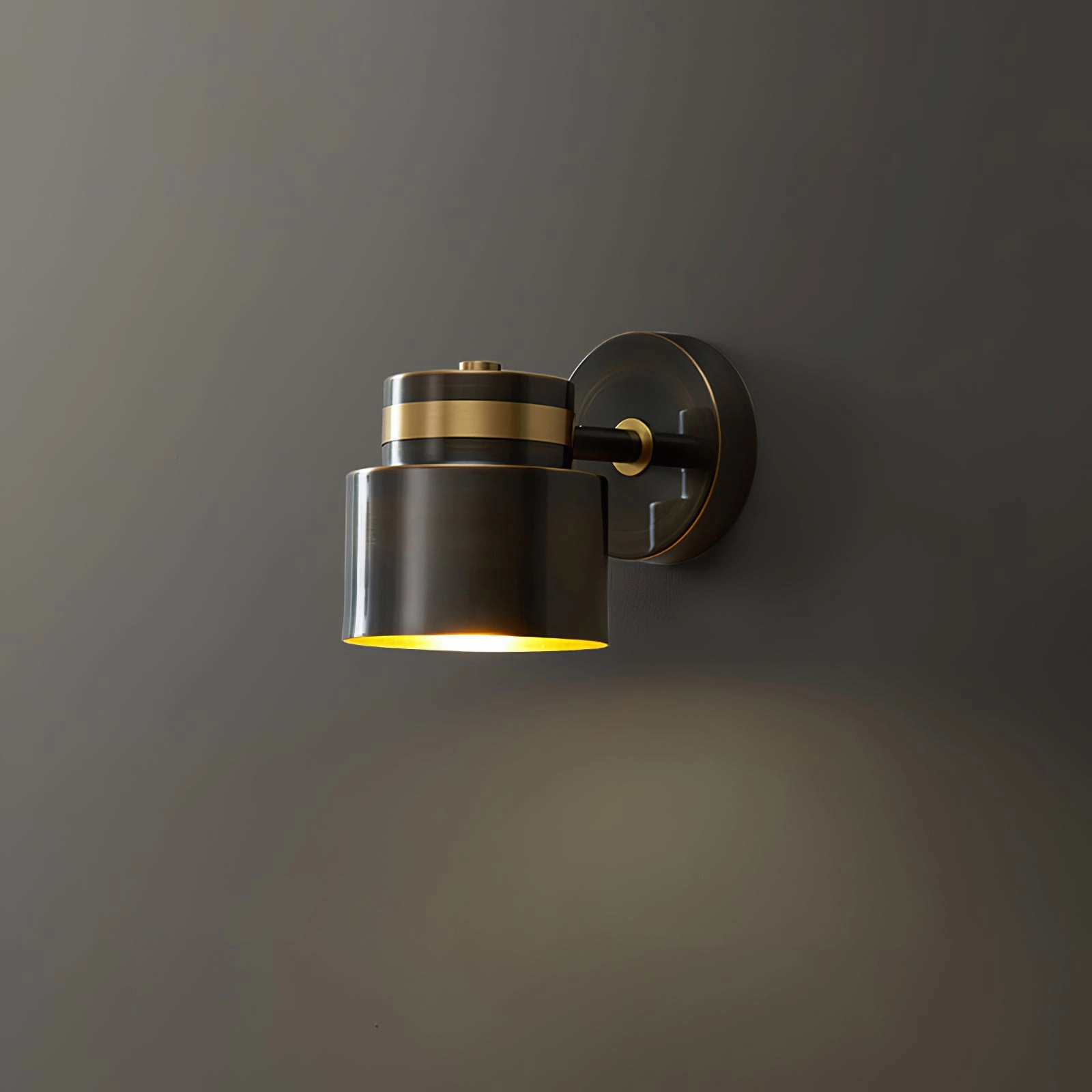 Brass Cylinder Wall Lamp