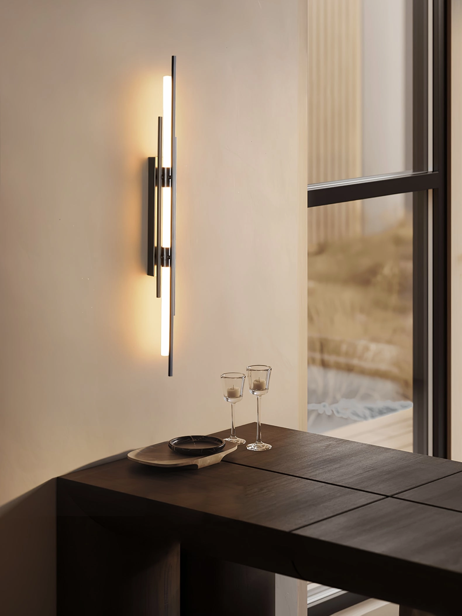 Brass Line Wall Lamp