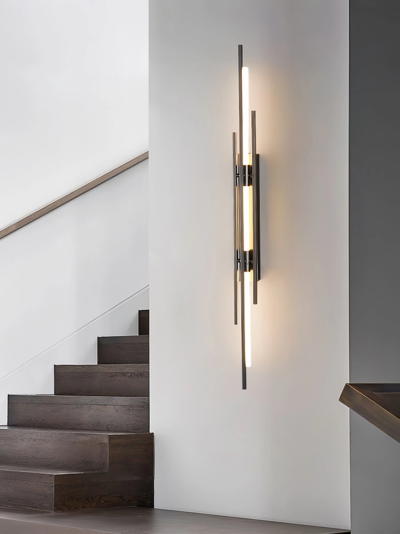 Brass Line Wall Lamp