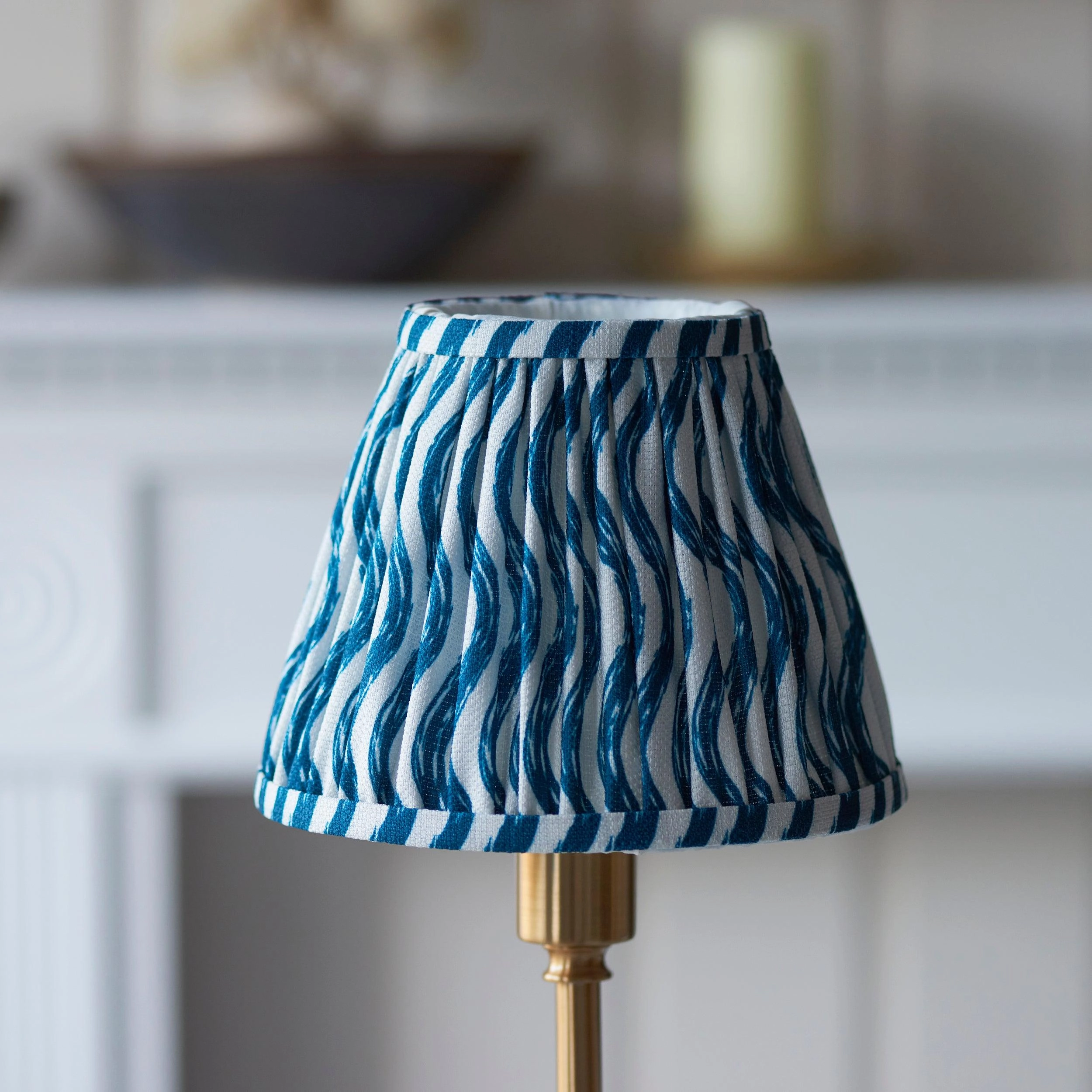 Burley Rechargeable Table Lamp & Ripple 16cm Marlin Blue Shade
