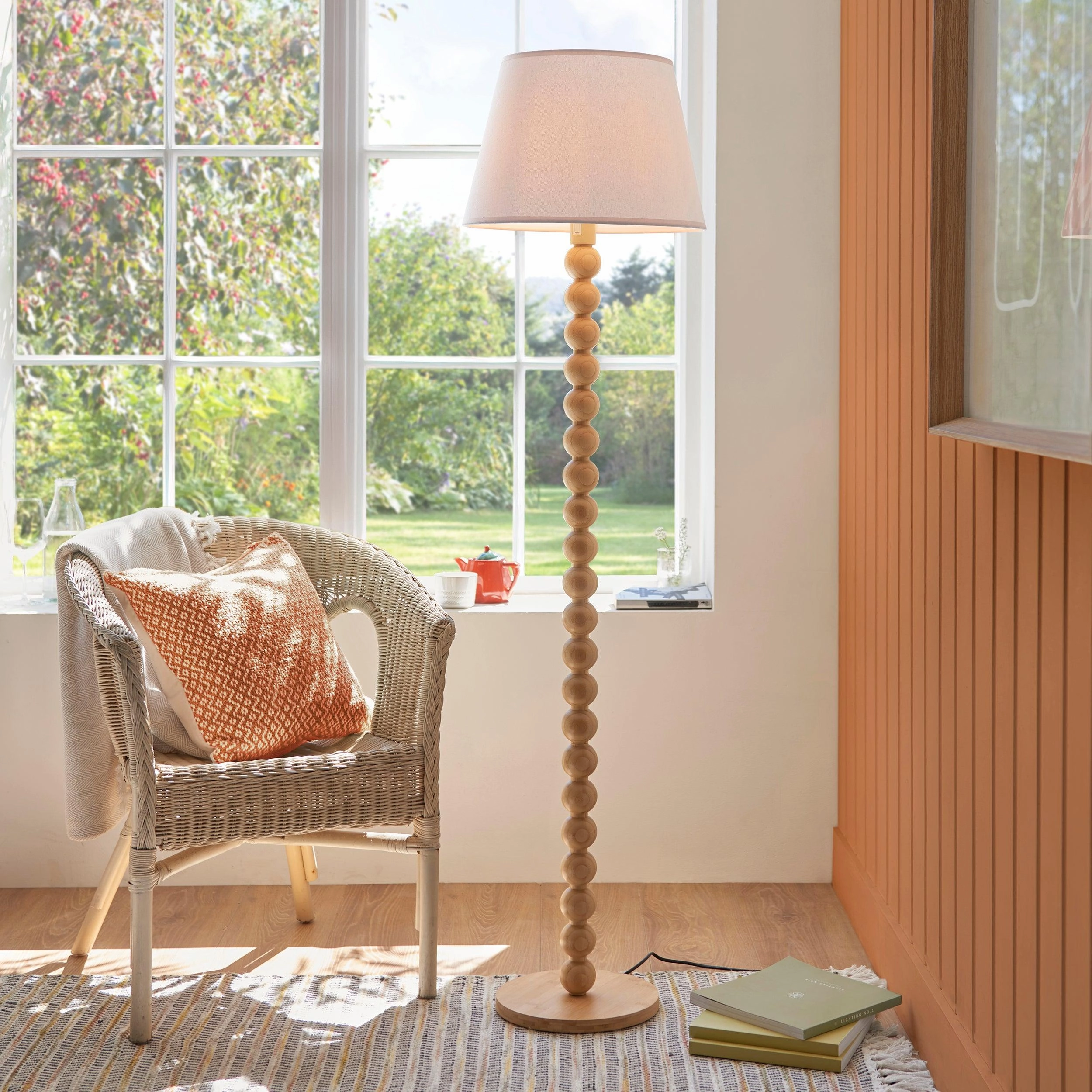 Cane Bamboo Floor Lamp & Ivy 40cm Vintage White Shade creative lampshade design