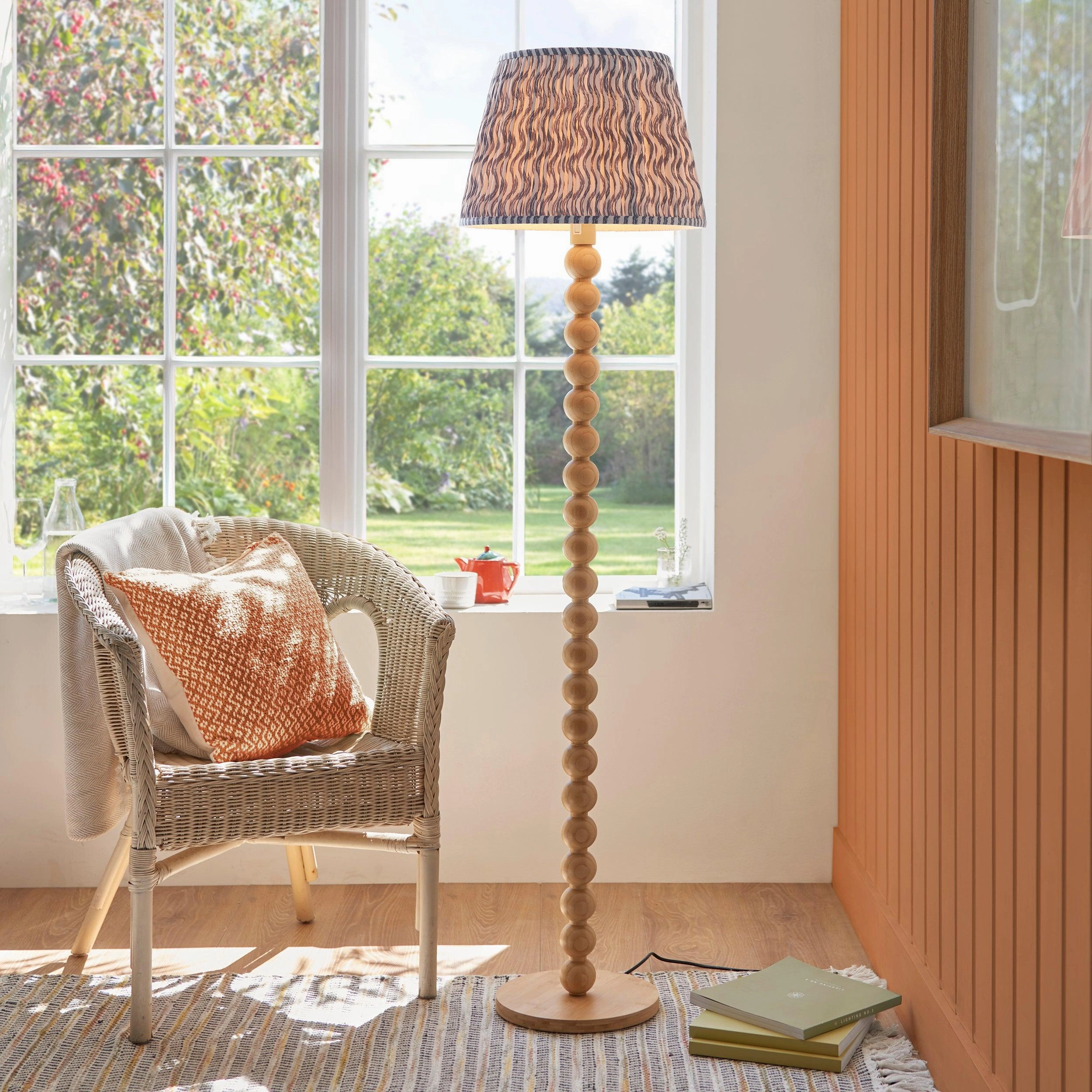 Cane Bamboo Floor Lamp & Ripple 40cm Pearl Grey Shade creative lampshade design