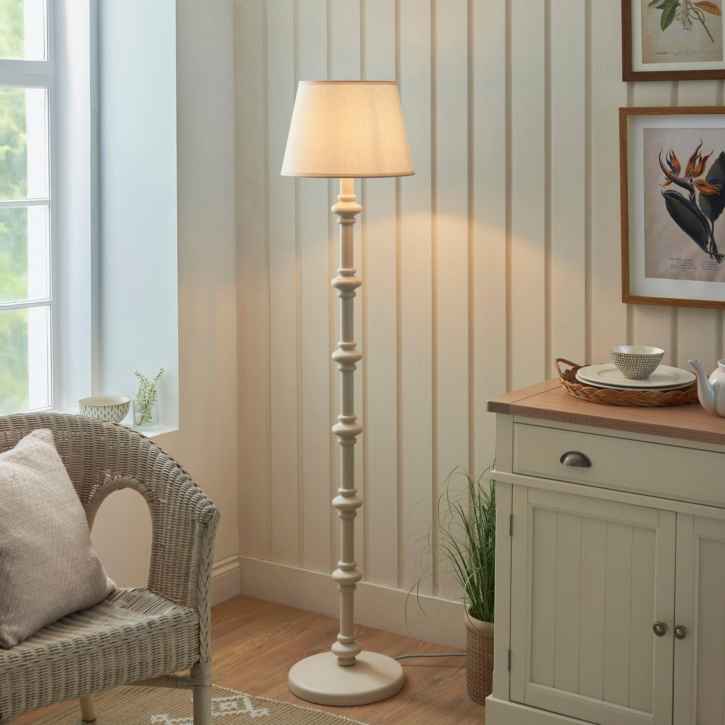 Carnaby White Floor Lamp & Ivy 35cm Vintage White Shade creative lampshade design