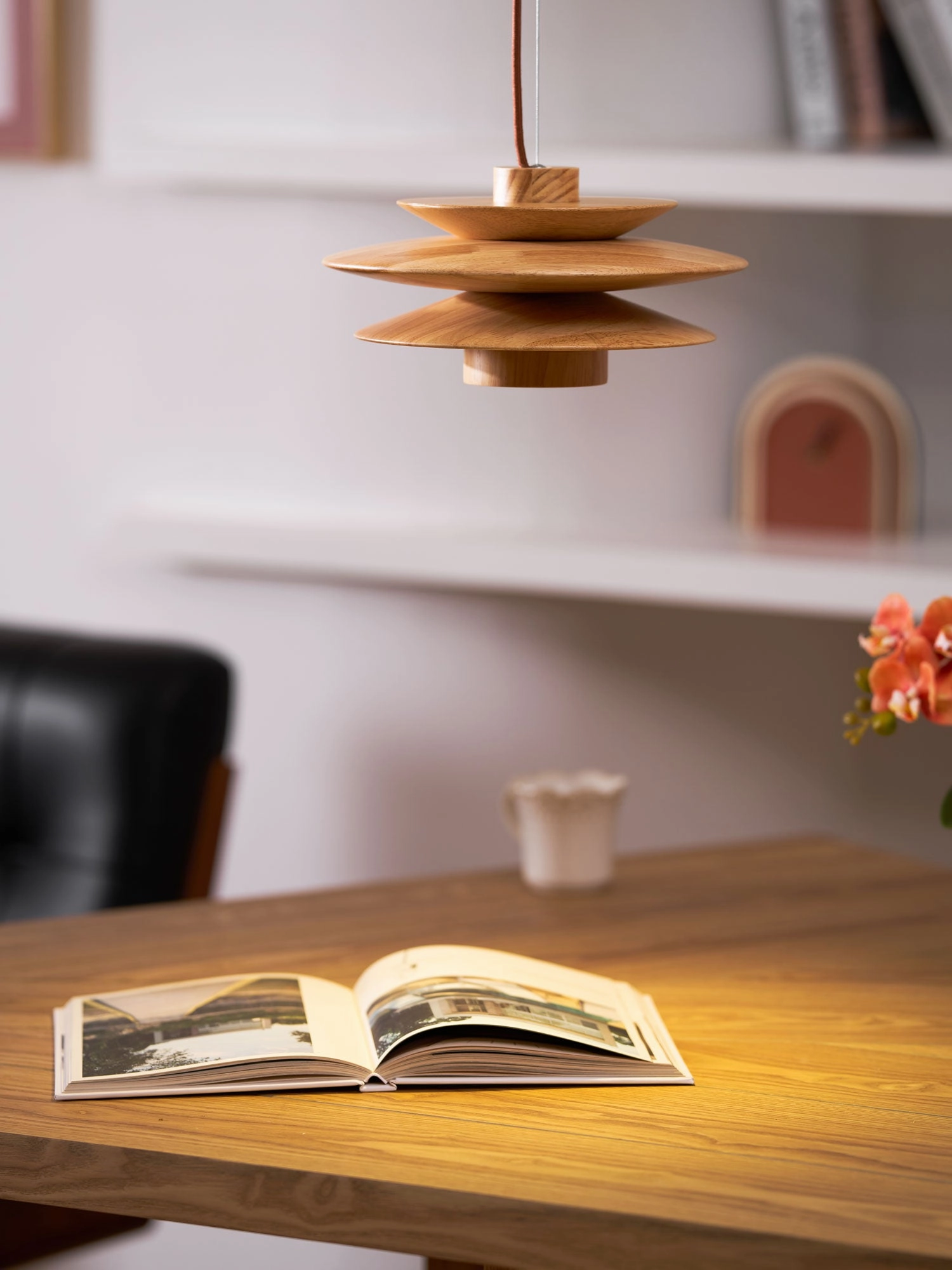 Cascade Wooden Disc Pendant Lamp