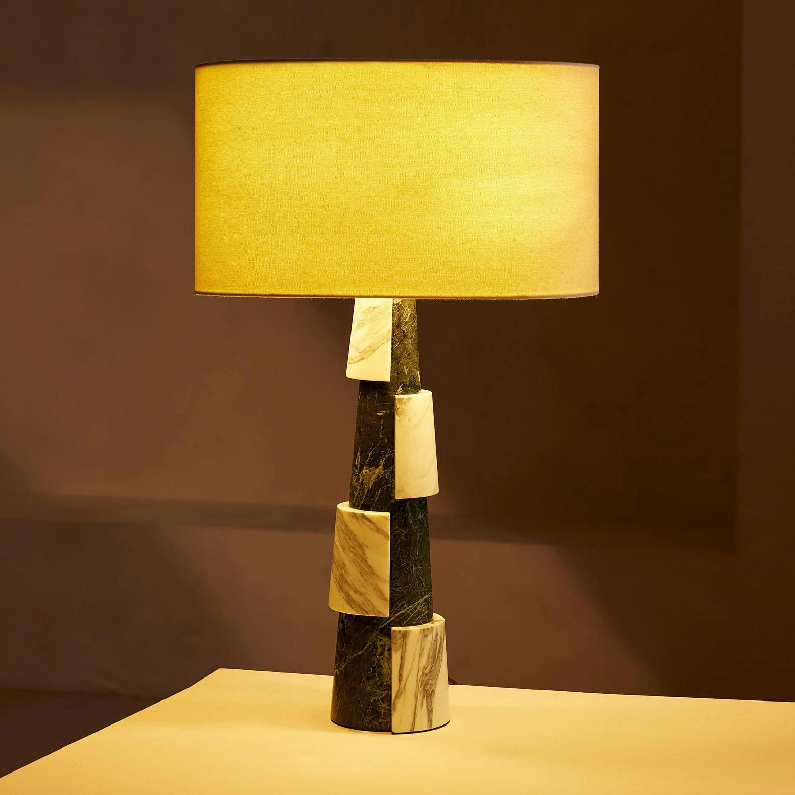 Cassie Table Light