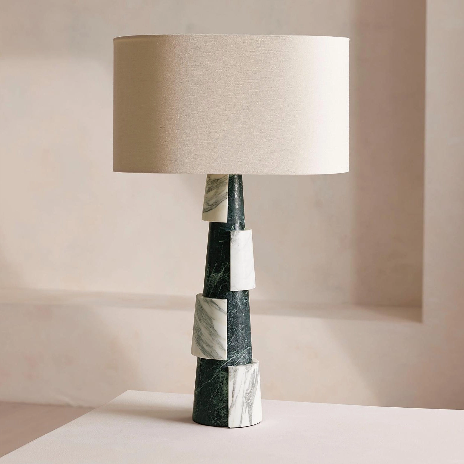 Cassie Table Light