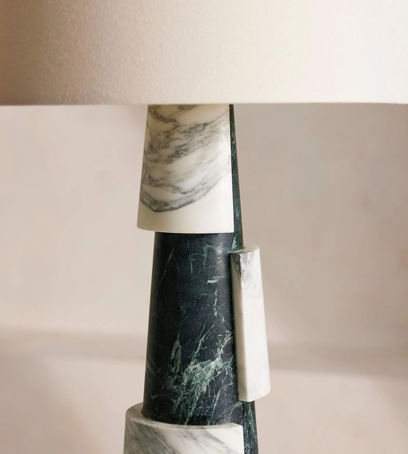 Cassie Table Light
