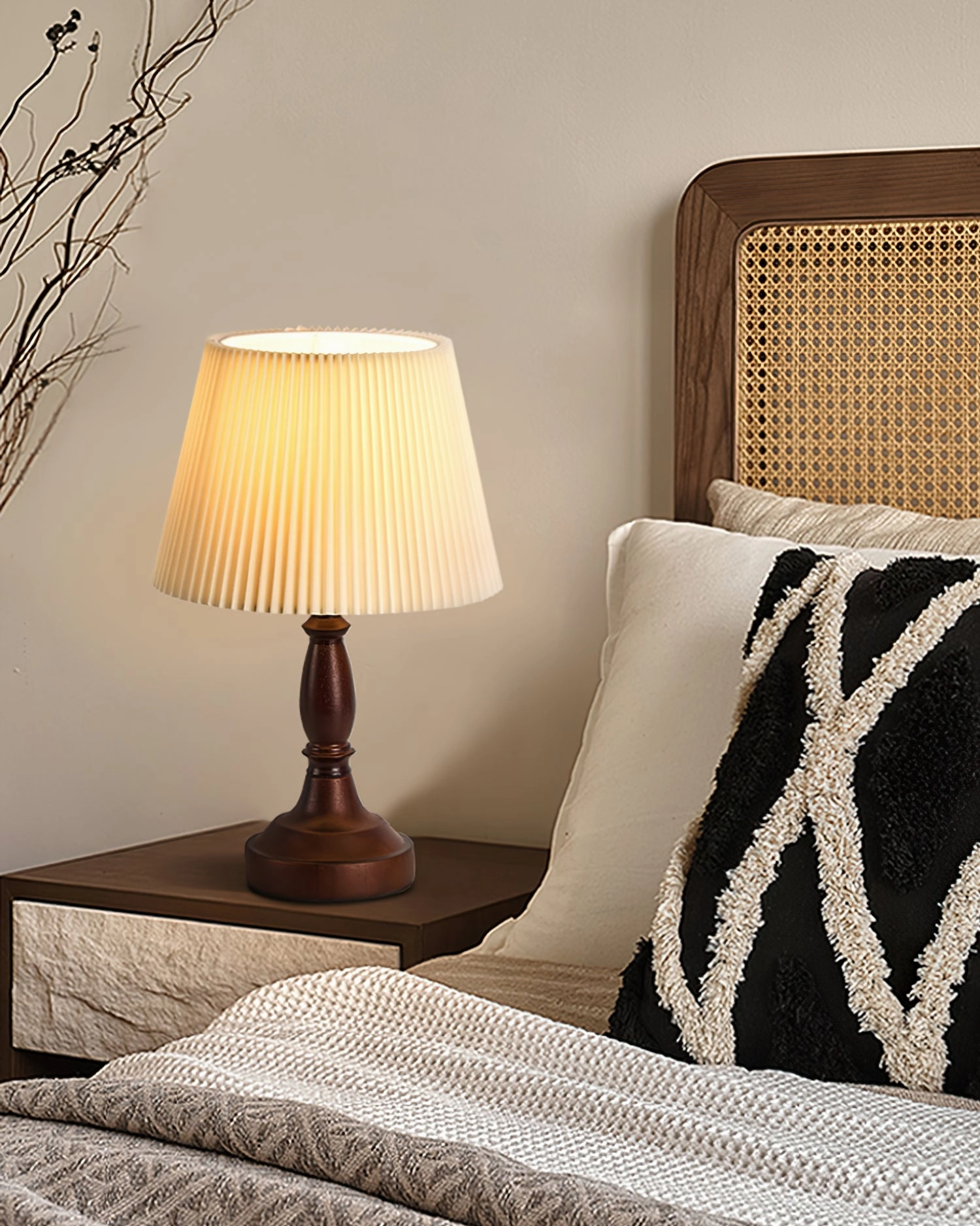 Catelyn Table Lamp