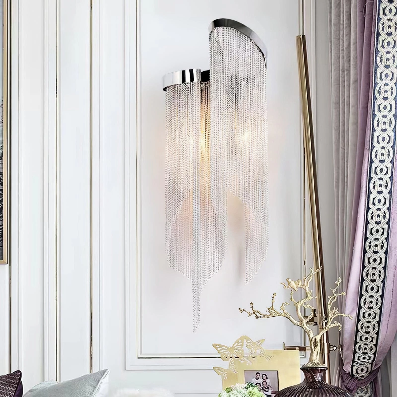 Chain Tassel Wall Lamp