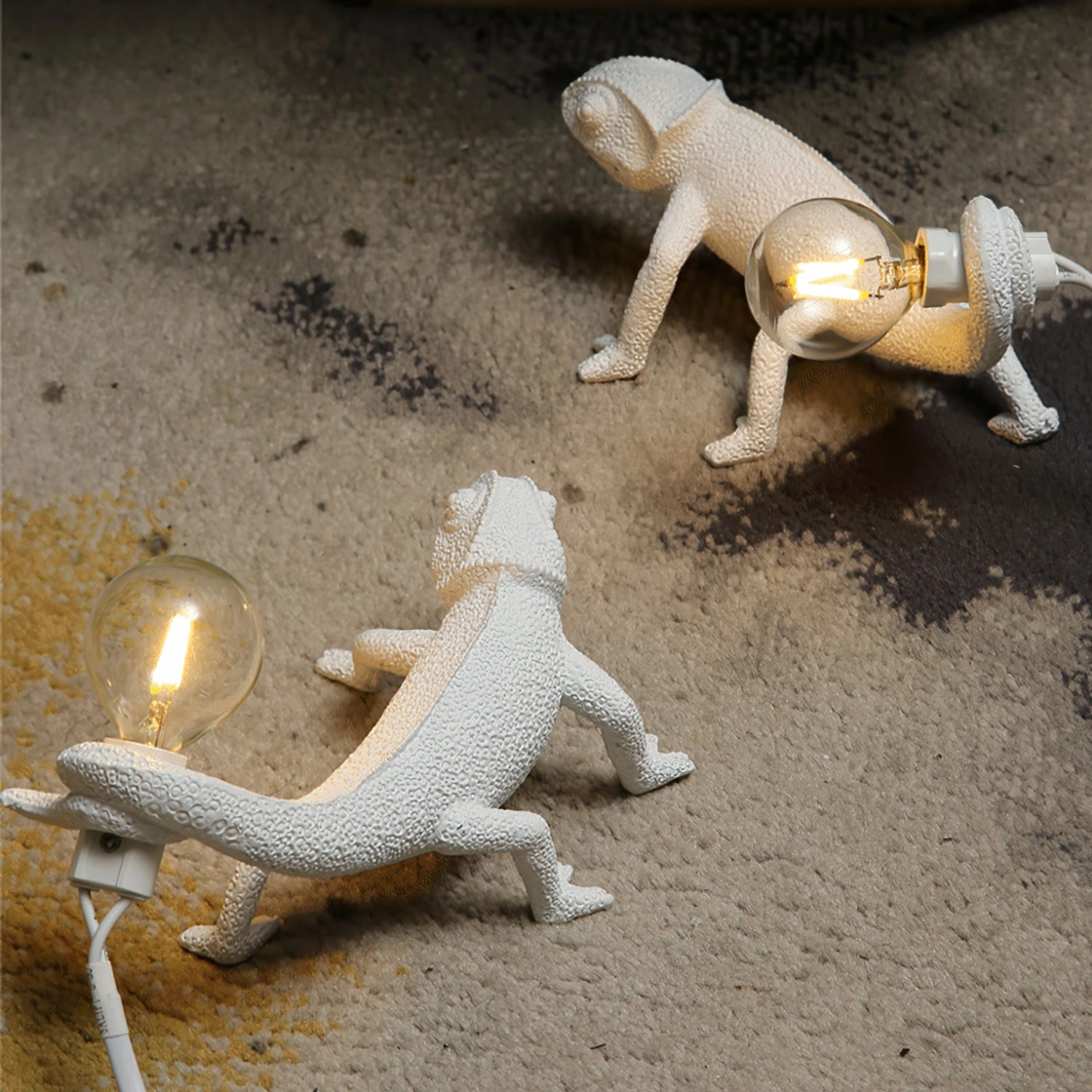 Chameleon Table Lamp