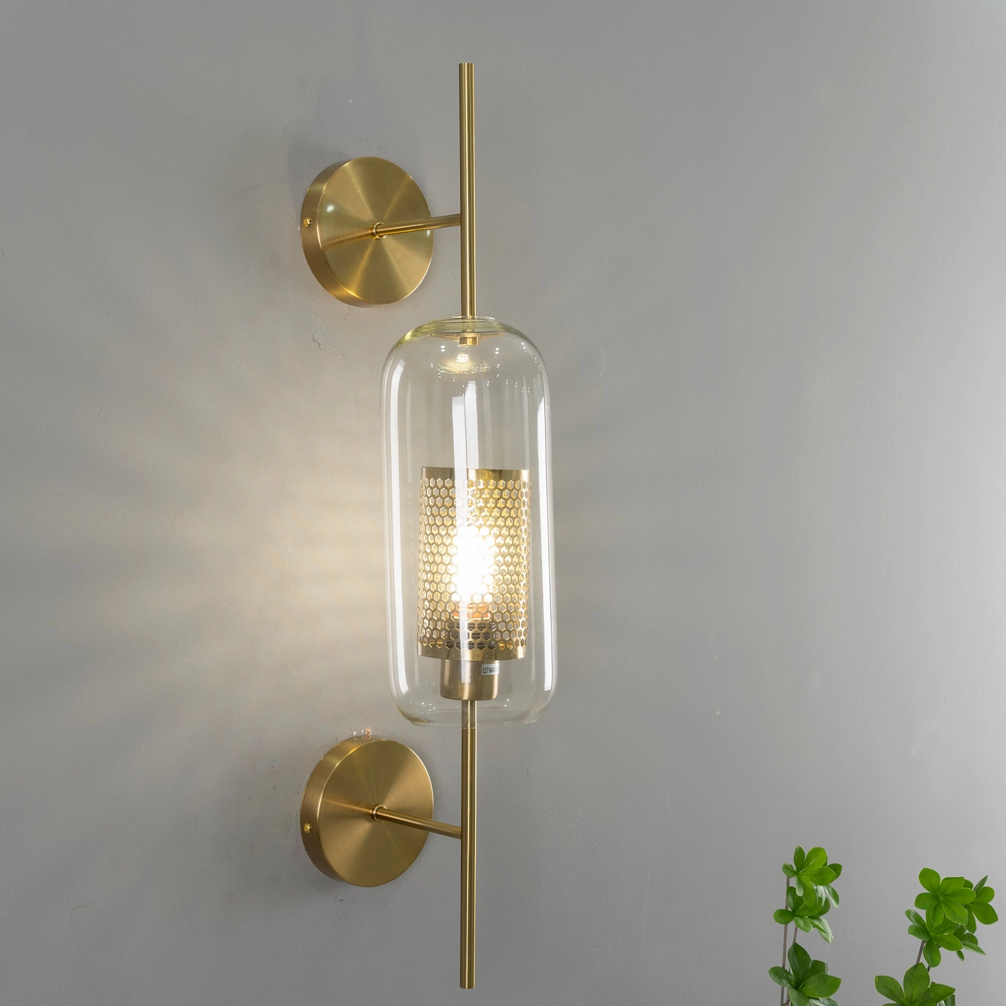 Chiswick Glass Wall Lamp