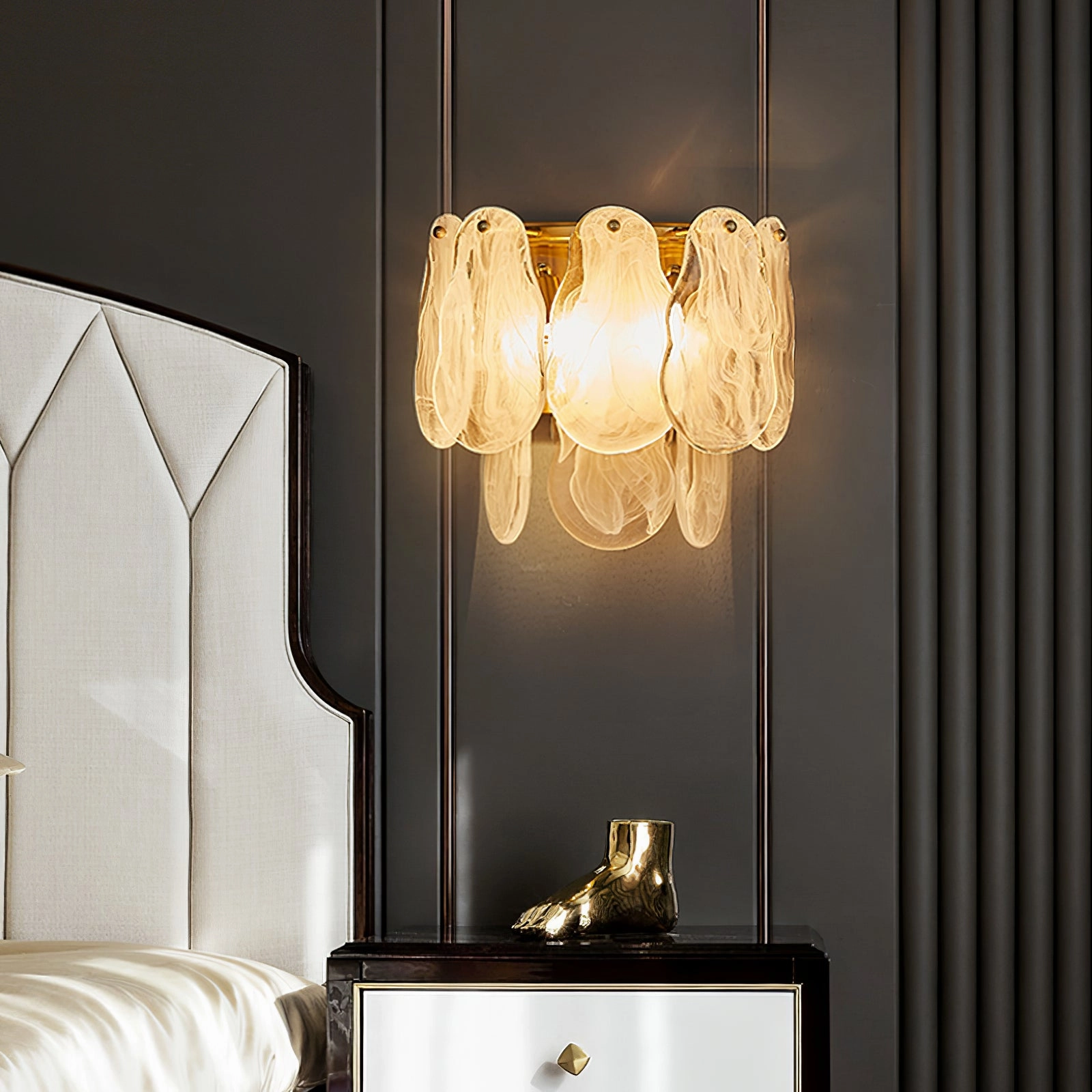 Cloud Glass Wall Lamp