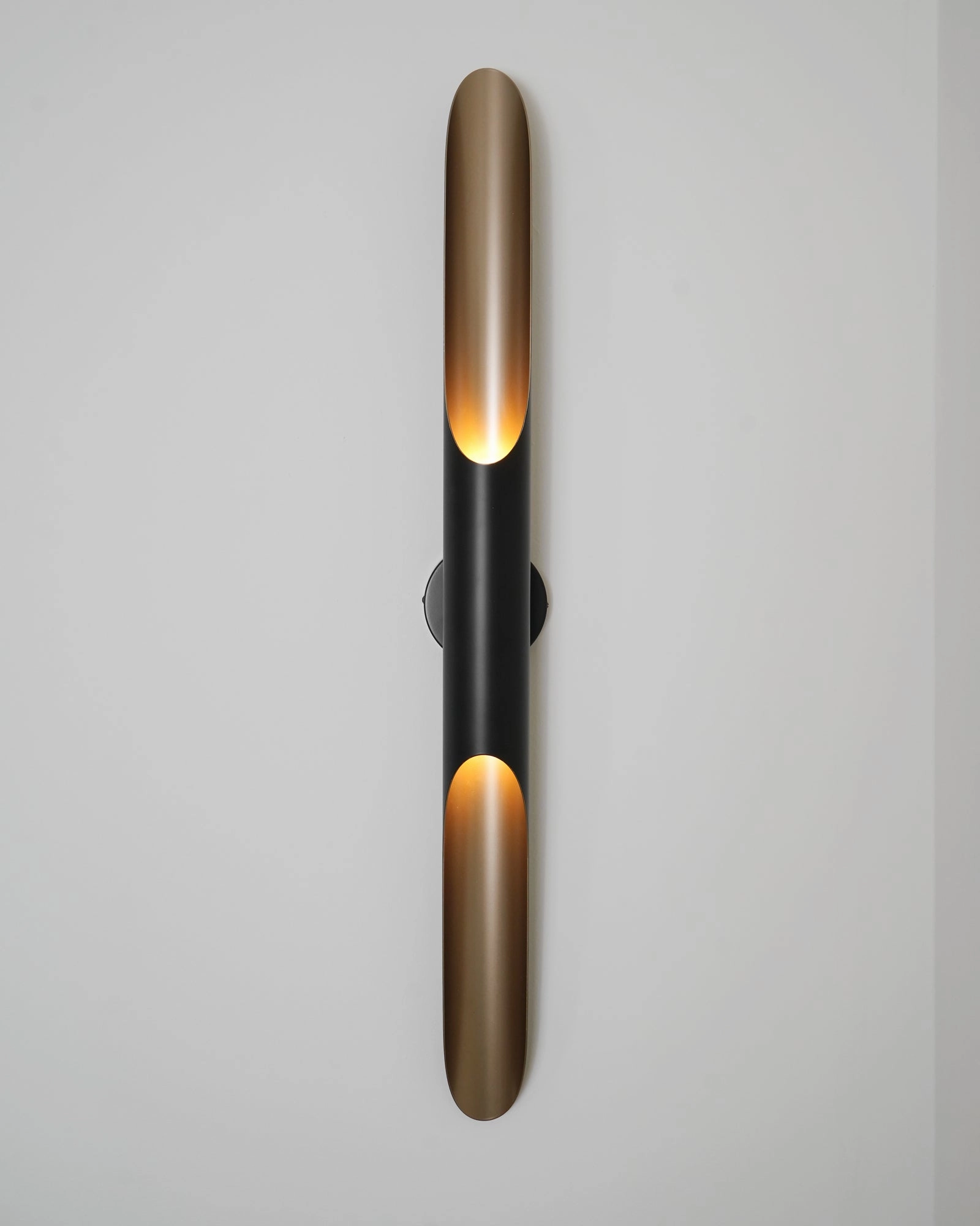 Coltrane Wall Lamp