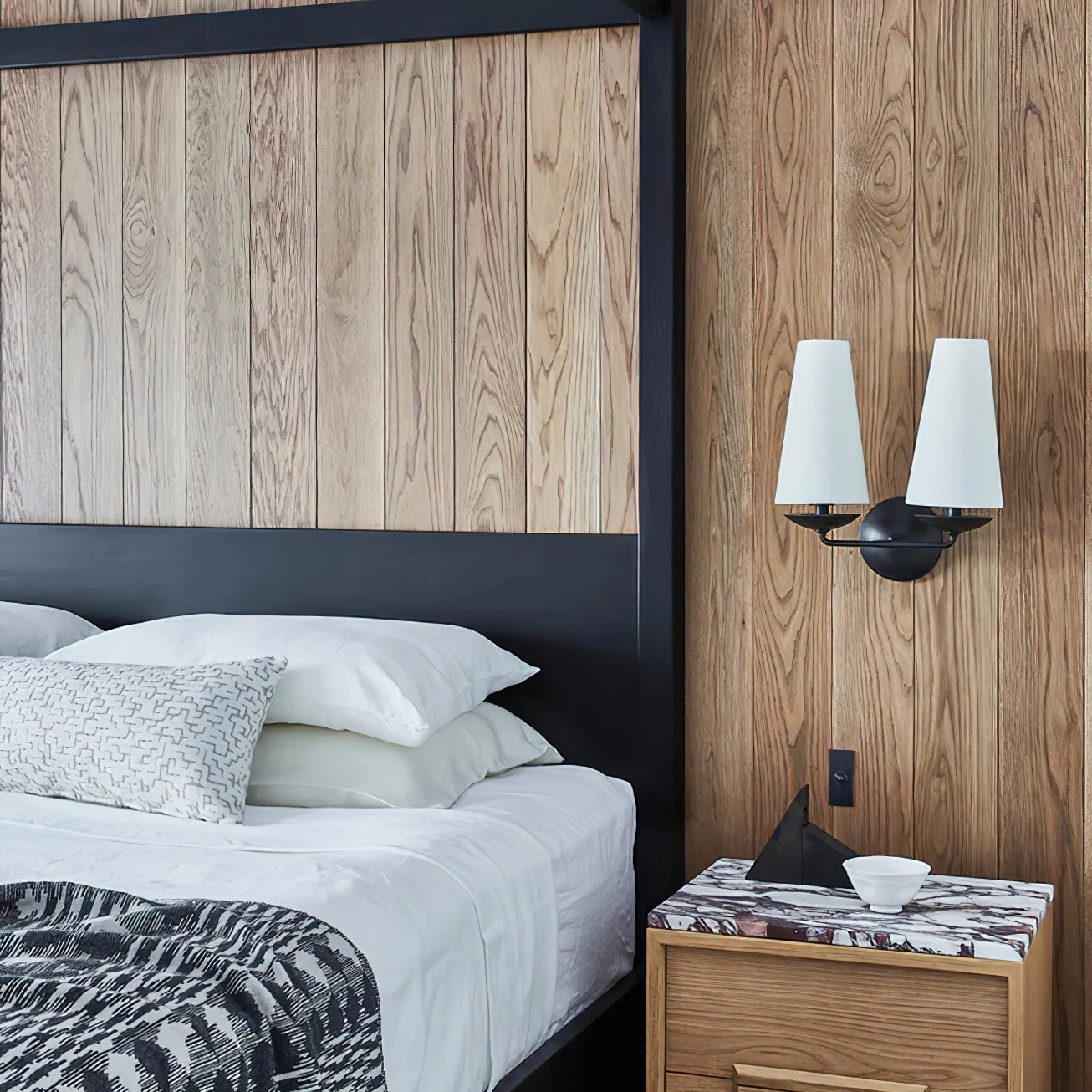 Cormac Wall Light