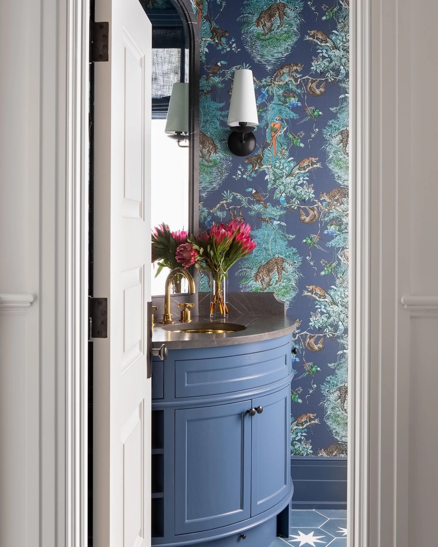 Cormac Wall Light