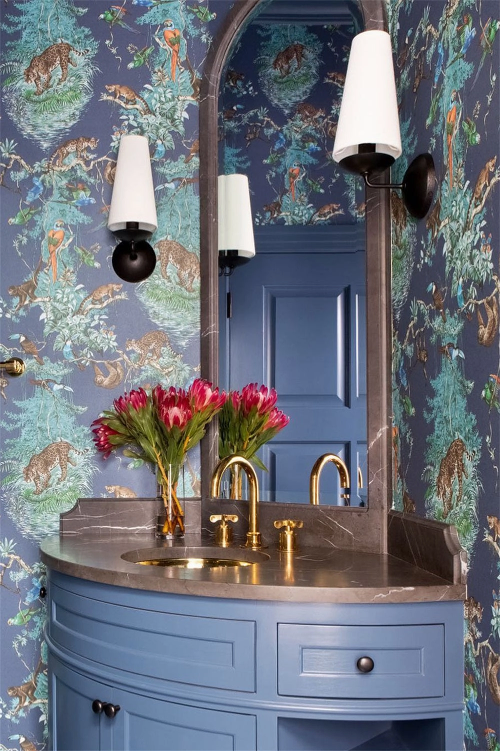 Cormac Wall Light