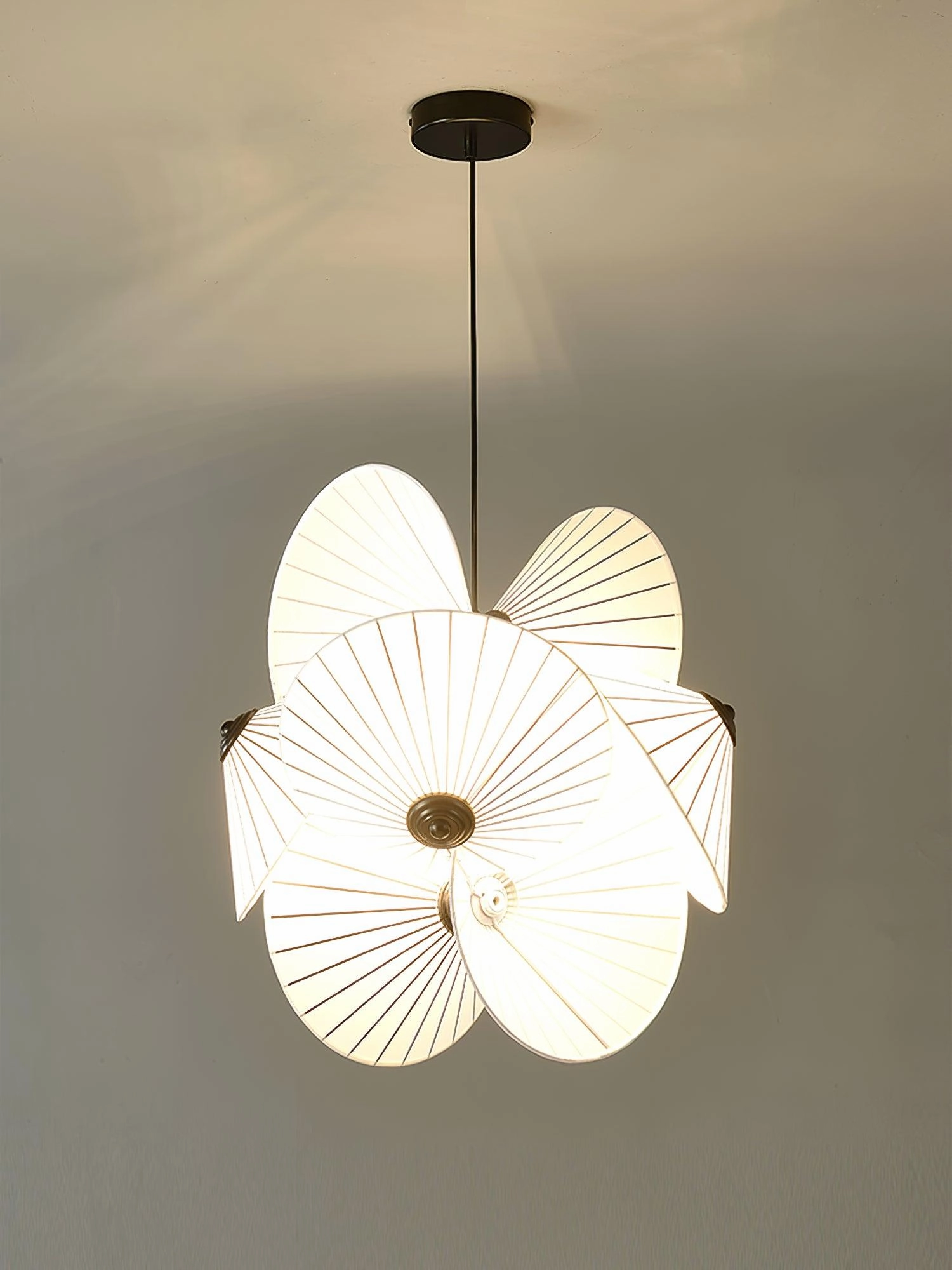 Cory Scalloped Pendant Light