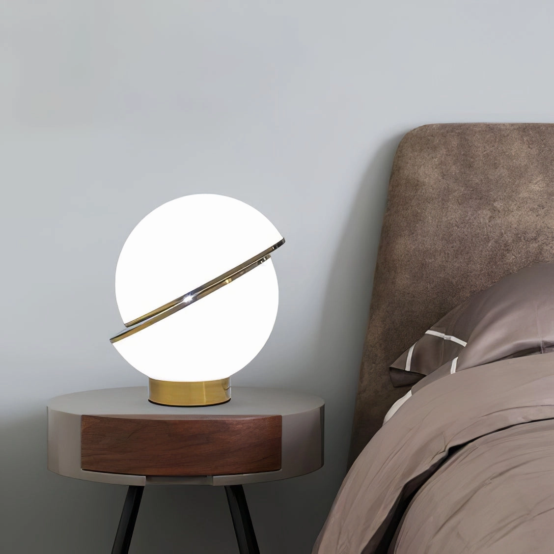 Crescent Table Light