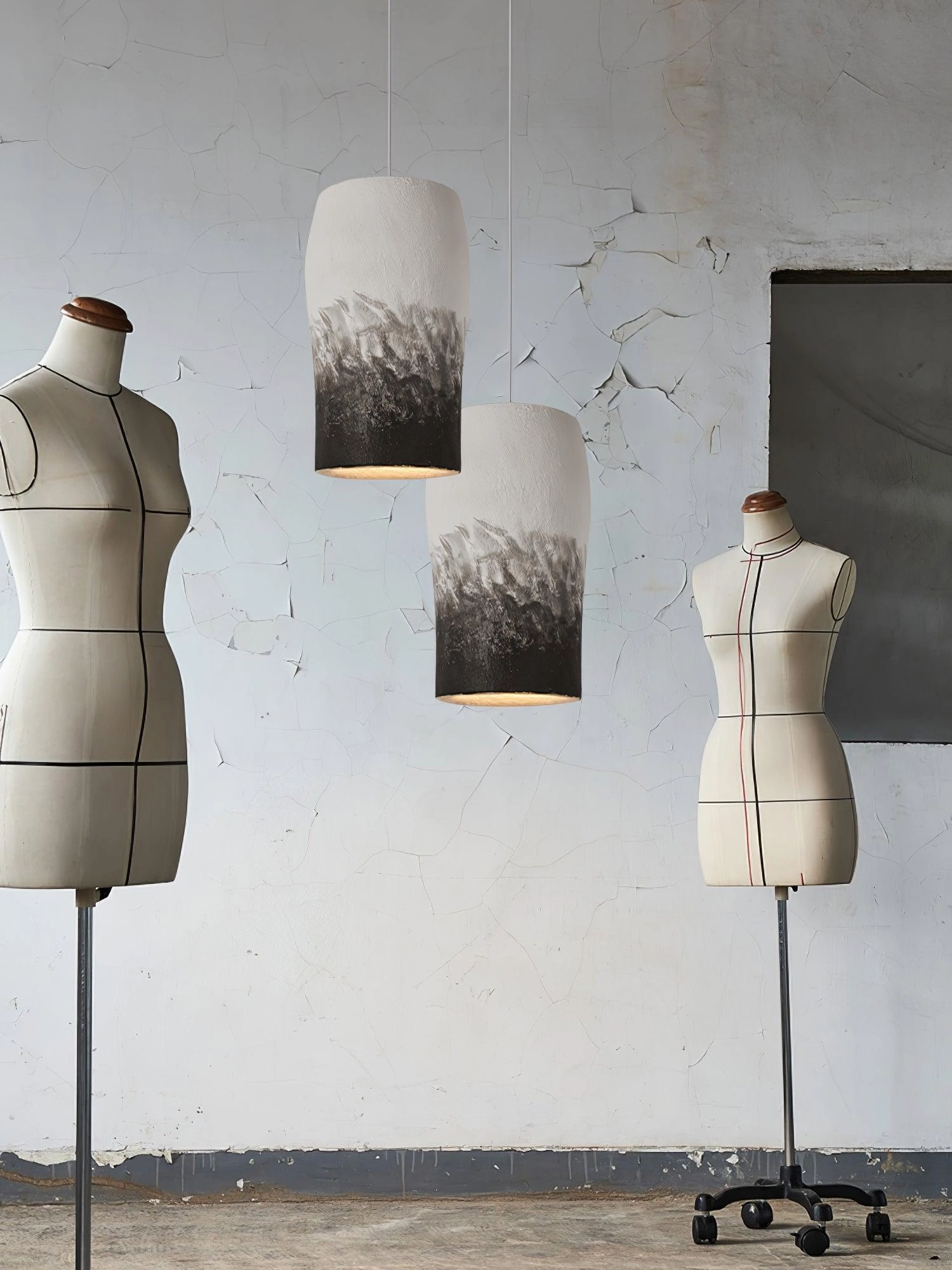 Crust Thin Pendant Lamp
