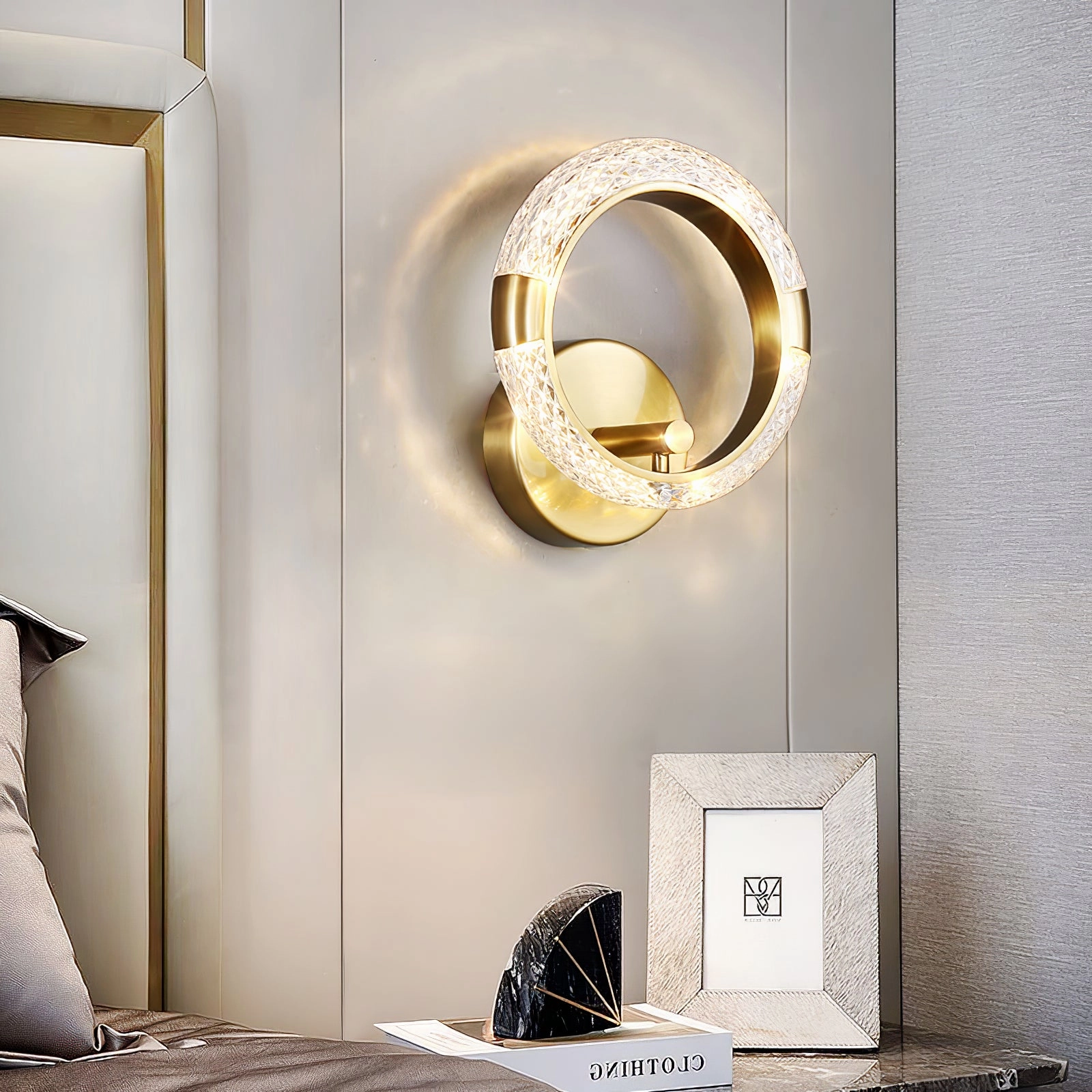 Crystal LED Round Wall Lamp