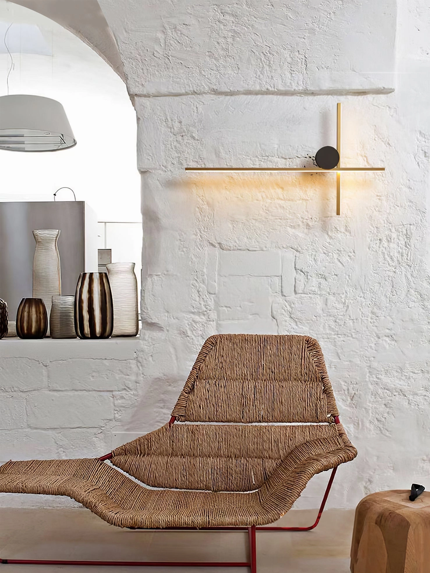 Curved Wall Lamp